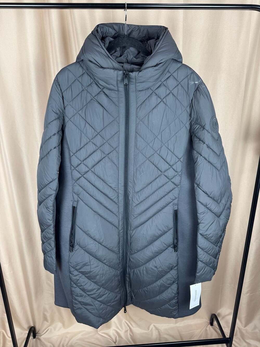 Bernardo Women's Hooded Quilted Puffer Coat with Side Stretch Panels